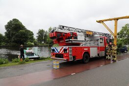 Brand op eiland Aalsmeer