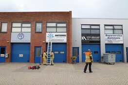 Brandweer onderzoekt pand in Aalsmeer vanwege 'vreemde lucht'
