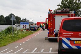 Zinkend bootje in Rijsenhout: hulpdiensten onderzoeken mogelijk persoon ter water