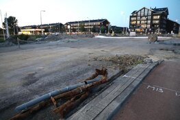 Bouwwerkzaamheden op Van Cleeffkade in Aalsmeer stilgelegd vanwege verontreinigde grond