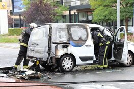 Bestelbus in brand in Schiphol-Rijk