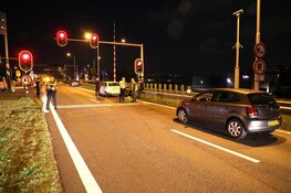 Auto&#39;s botsen bij Schiphol-Rijk, persoon naar ziekenhuis gebracht