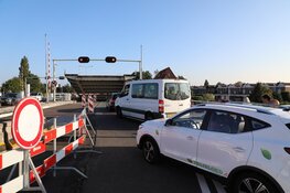 Storing Aalsmeerderbrug zorgt voor verkeerschaos