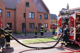 Brand, vermoedelijk veroorzaakt door zonnepanelen, in woning Hoofddorp
