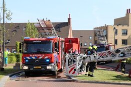 Brand, vermoedelijk veroorzaakt door zonnepanelen, in woning Hoofddorp