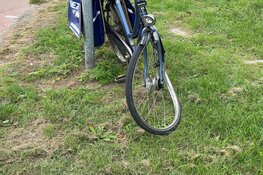 Fietser gewond in Aalsmeer, motorrijder met de schrik vrij