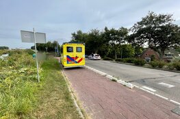 Fietser gewond in Aalsmeer, motorrijder met de schrik vrij