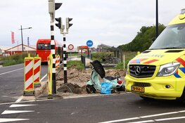 Ongeval tussen snorscooter en bus in Uithoorn