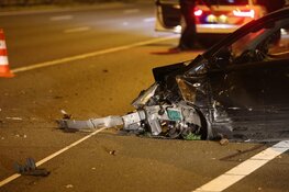 Motorrijder aangereden, veroorzaker crasht 15 km verder bij Amsterdam