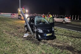 Auto gecrasht in Vijfhuizen
