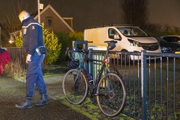 Fietser gewond na botsing met auto op de Sloterweg