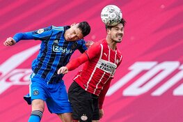 Discutabele goal bezorgt Ajax winst op PSV