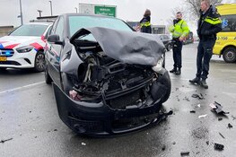 Aanrijding op beruchte rotonde Vijfhuizen