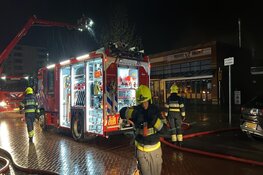 Grote brand aan Kruisweg in Hoofddorp