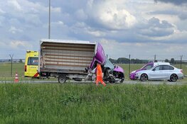 Ongeval met verhuiswagen in Lijnden