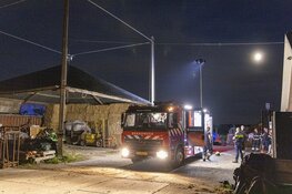 Brandweer groots uitgerukt voor buitenbrand aan de Rijnlanderweg