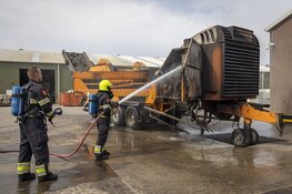 Veel rookontwikkeling bij brand in groenvoertuig in Lijnden