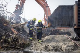 Veel rookontwikkeling bij brand in groenvoertuig in Lijnden