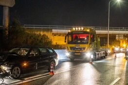 Kop-staartbotsing met veel schade op N232 in Badhoevedorp