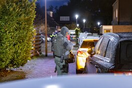 Vier aanhoudingen bij politieactie in Hoofddorp na melding van vuurwapenbezit
