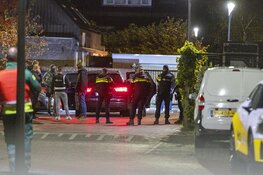 Vier aanhoudingen bij politieactie in Hoofddorp na melding van vuurwapenbezit