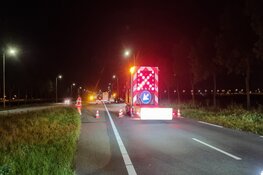 Automobilist door het oog van de naald bij botsing in Nieuw-Vennep