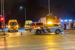 Auto te water in Hoofddorp, één gewonde