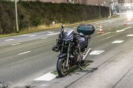 Motorrijder gewond in Vijfhuizen, onderzoek naar oorzaak