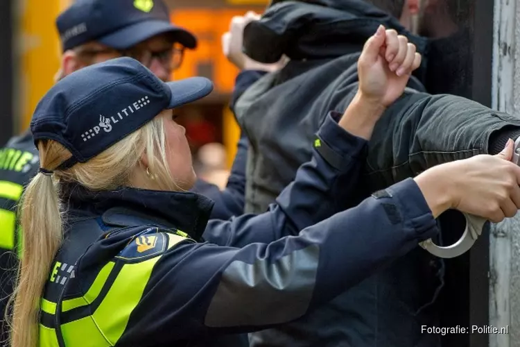 Twee straatrovers op heterdaad aangehouden