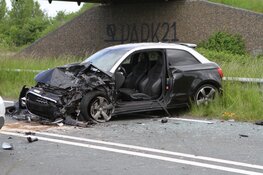 Ernstige frontale aanrijding in Hoofddorp