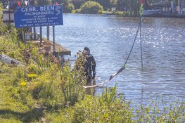Auto te water in Beinsdorp