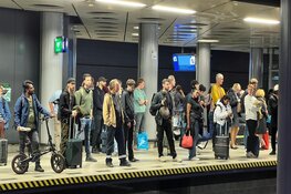Flink oponthoud op station Schiphol door systeemstoring