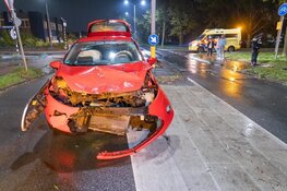 Ravage na aanrijding in Nieuw-Vennep