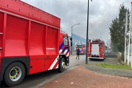Grote brand in Nieuw-Vennep: NL-Alert gegeven en mogelijk verdachte omstandigheden