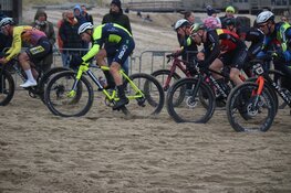 Ramon Sinkeldam en Tessa Neefjes winnen GP Groot Egmond-Pier-Egmond 2024