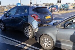 Vier voertuigen betrokken bij ongeval op de N232 bij Badhoevedorp