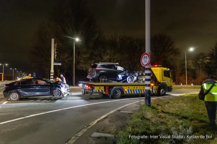 Drie gewonden bij ongeluk Leimuiderbrug