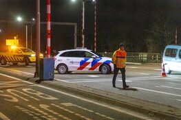 Drie gewonden bij ongeluk Leimuiderbrug
