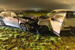 Frontale aanrijding in Nieuw-Vennep