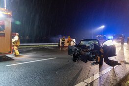 Ernstig ongeval op A4 bij Weteringbrug, weg uren dicht
