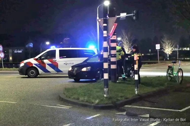 Fietser aangereden op kruising in Hoofddorp