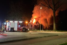 Grote brand in leegstaande boederij