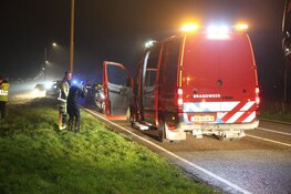 Auto raakt te water in Nieuw-Vennep