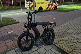 Botsing tussen bestelbus en fatbike, jongedame zwaar gewond