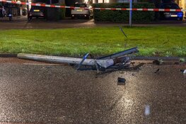 Bestuurder onder invloed richt ravage aan in Badhoevedorp