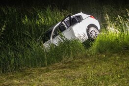 Vrouw onder invloed bij ongeluk Nieuw-Vennep