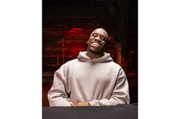 Ruim 330 mensen door de modder tegen moderne slavernij ‘Dit onrecht moet stoppen!’