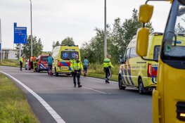 Gezin te water met auto in Hoofddorp
