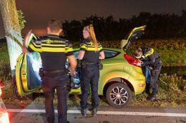 Gecrashte auto aangetroffen, bestuurder spoorloos in Hoofddorp