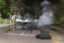 Brommobiel volledig tot frame afgebrand in Badhoevedorp